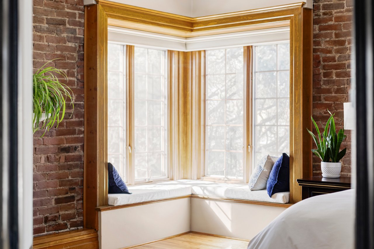 742 N Downing Street