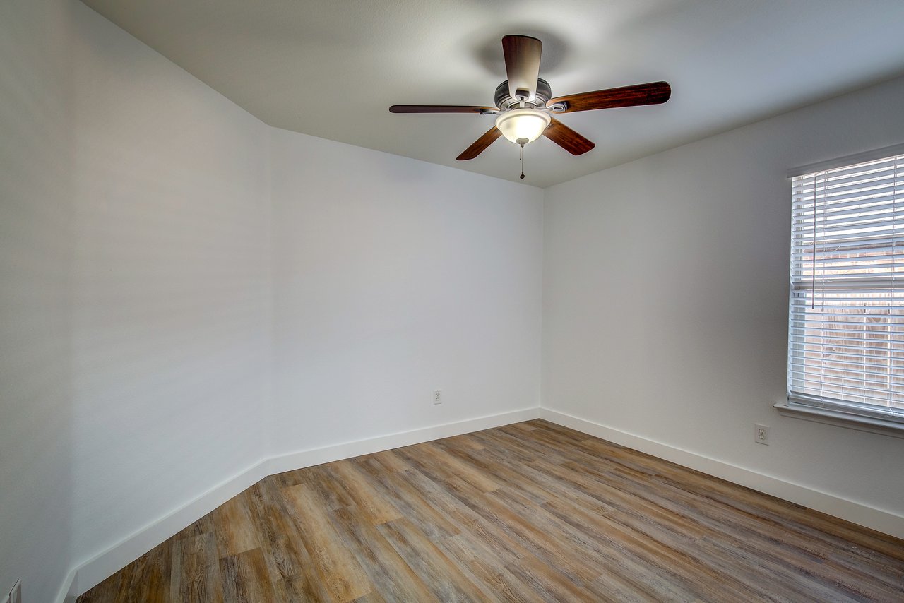 2023 Lake Trail Dr.