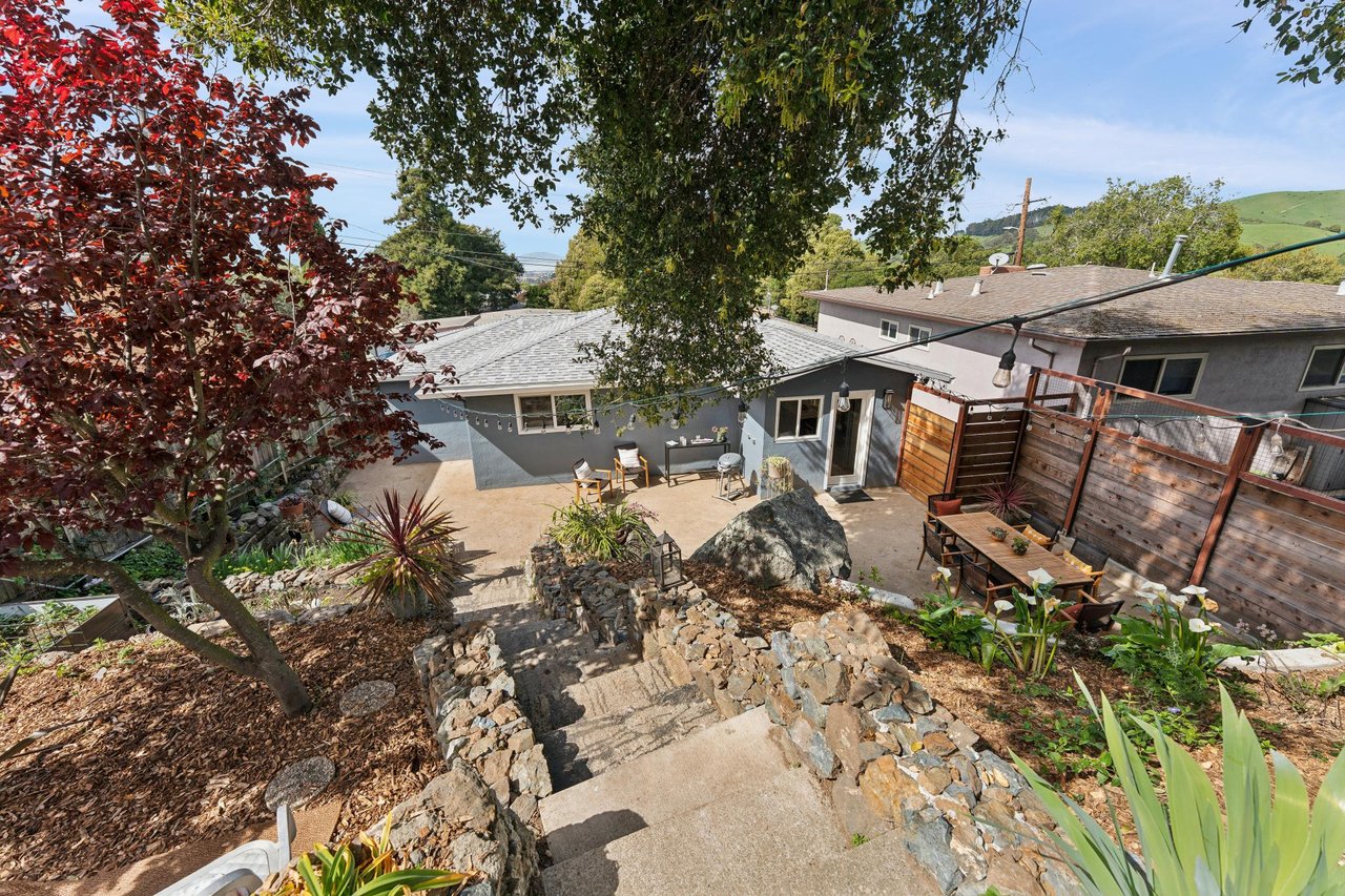 Sweet Updated Mid Century Bungalow