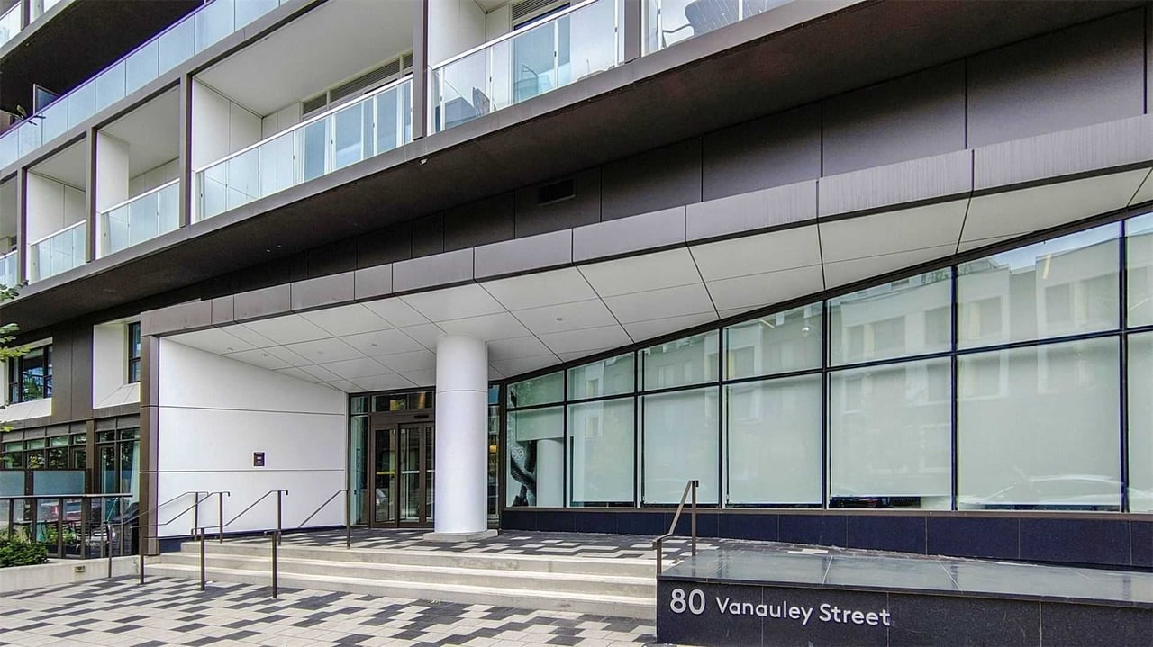 #307-80 Vanauley Street