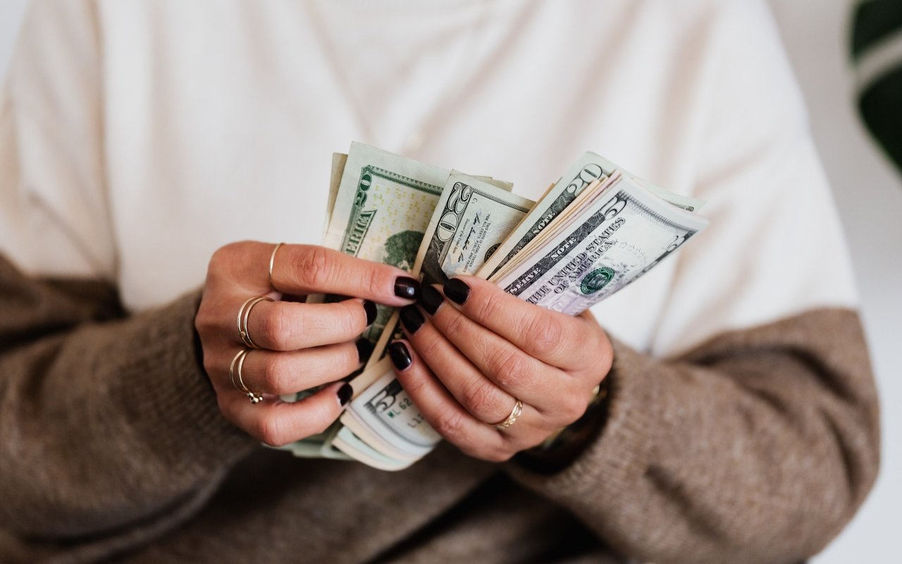 20 Smart and Simple Ways You Can Start Saving For A Down Payment On A Home