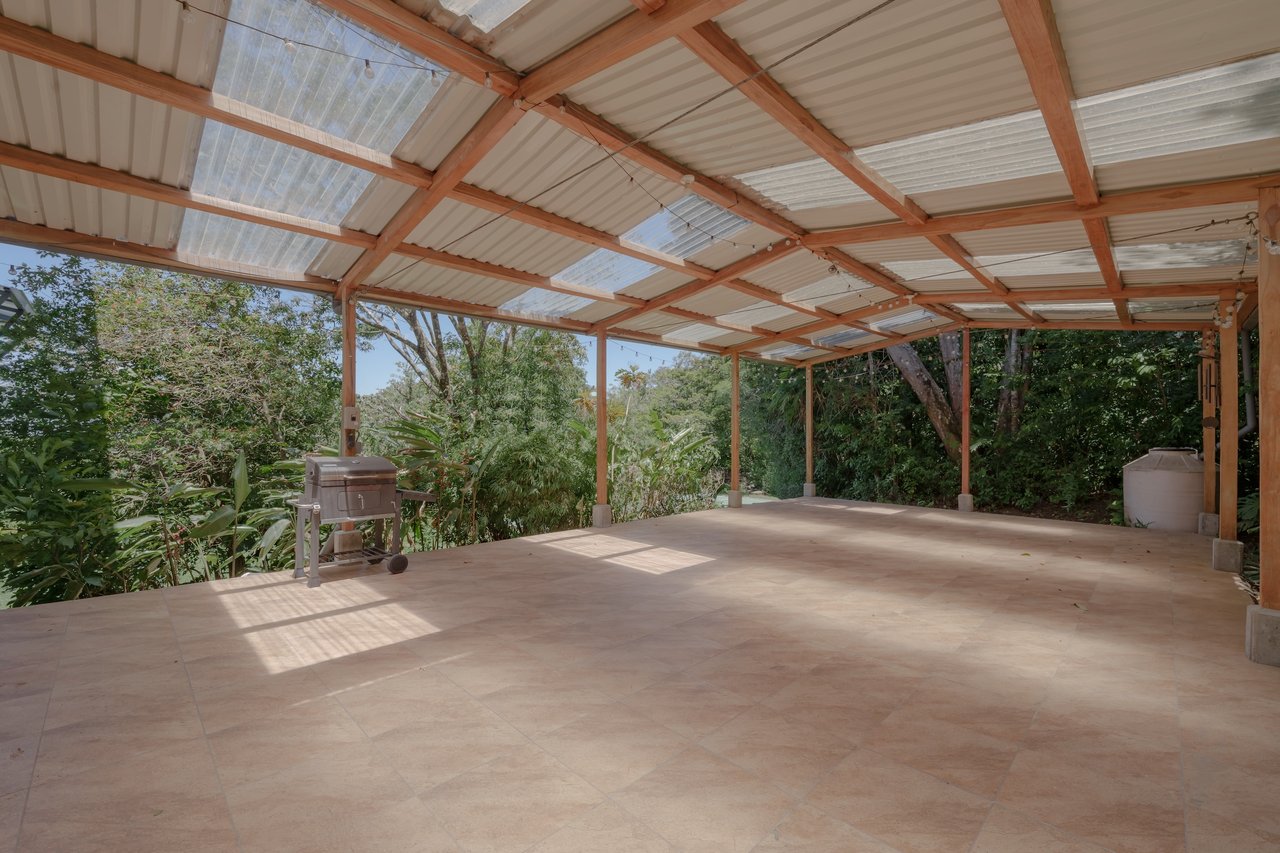 Eco Luxury Estate in Monteverde with Panoramic Gulf Views & Flat Land
