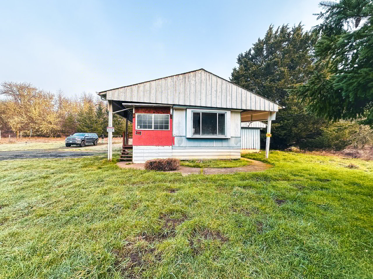 HARRIS FARM & FOREST