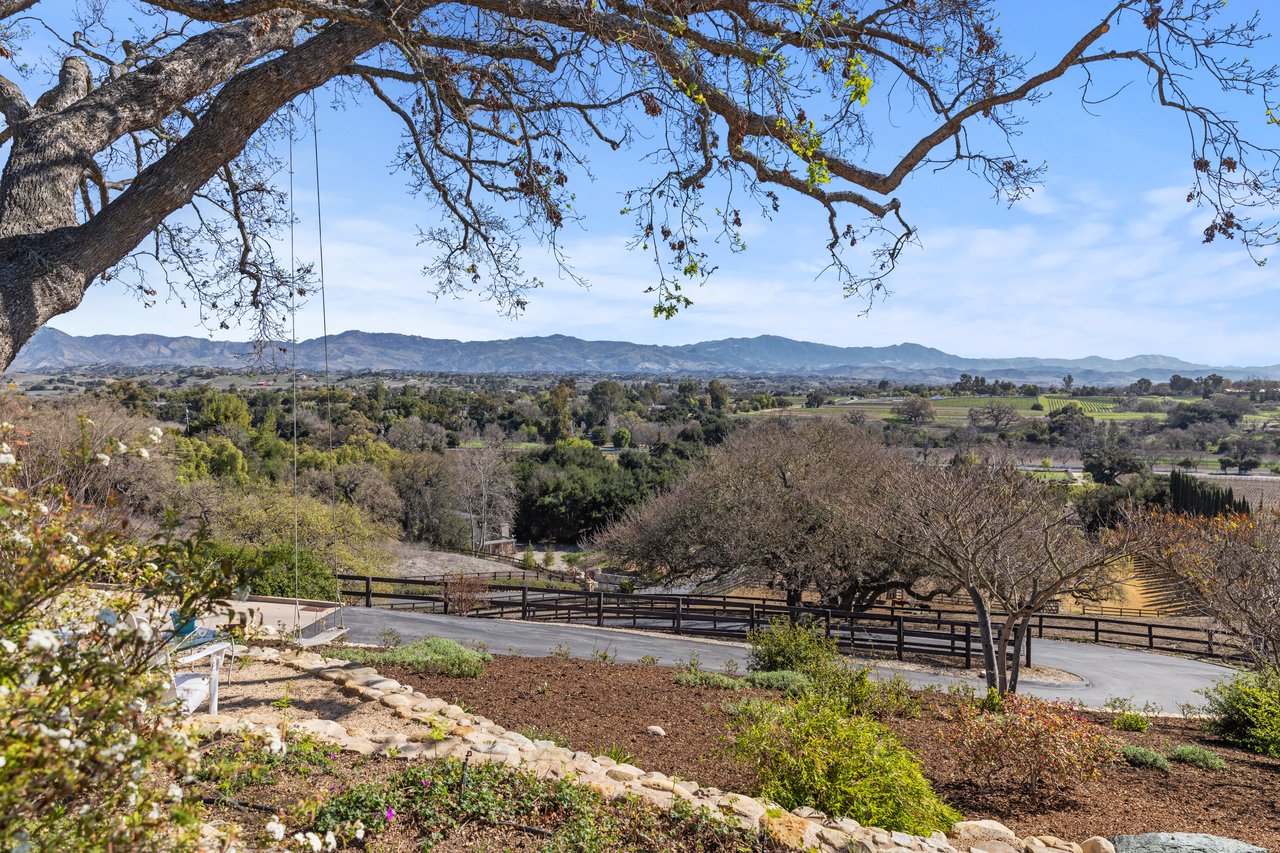 5+/- Acre Los Olivos Retreat