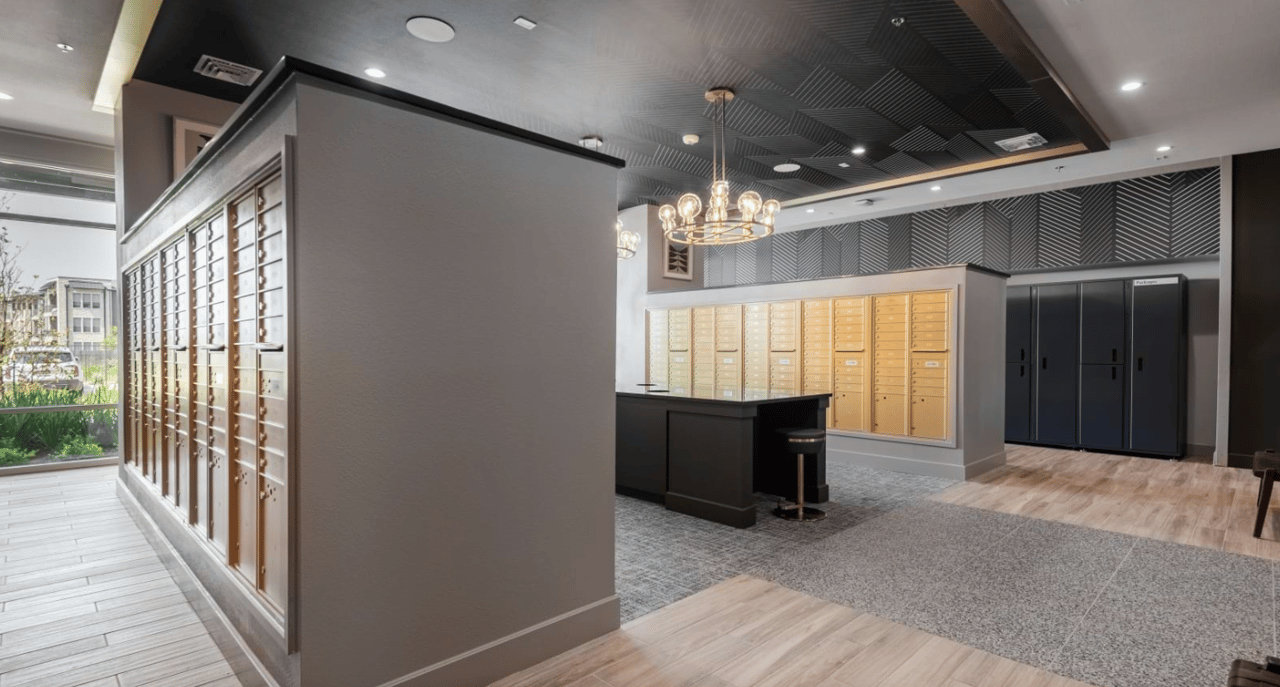 Up to 10 Weeks Free on select units