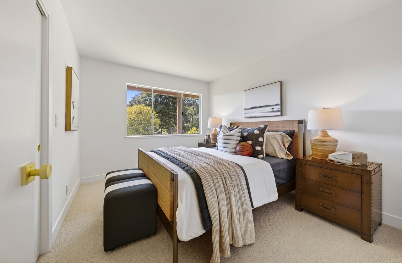 A Tasteful Renovation Meets Timeless Mid-Century Architecture
