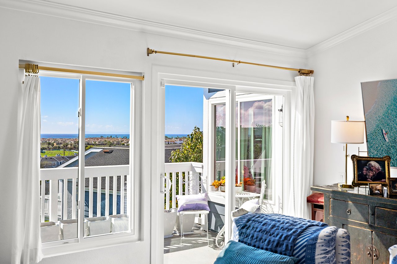 2127 Avenida Espada 210