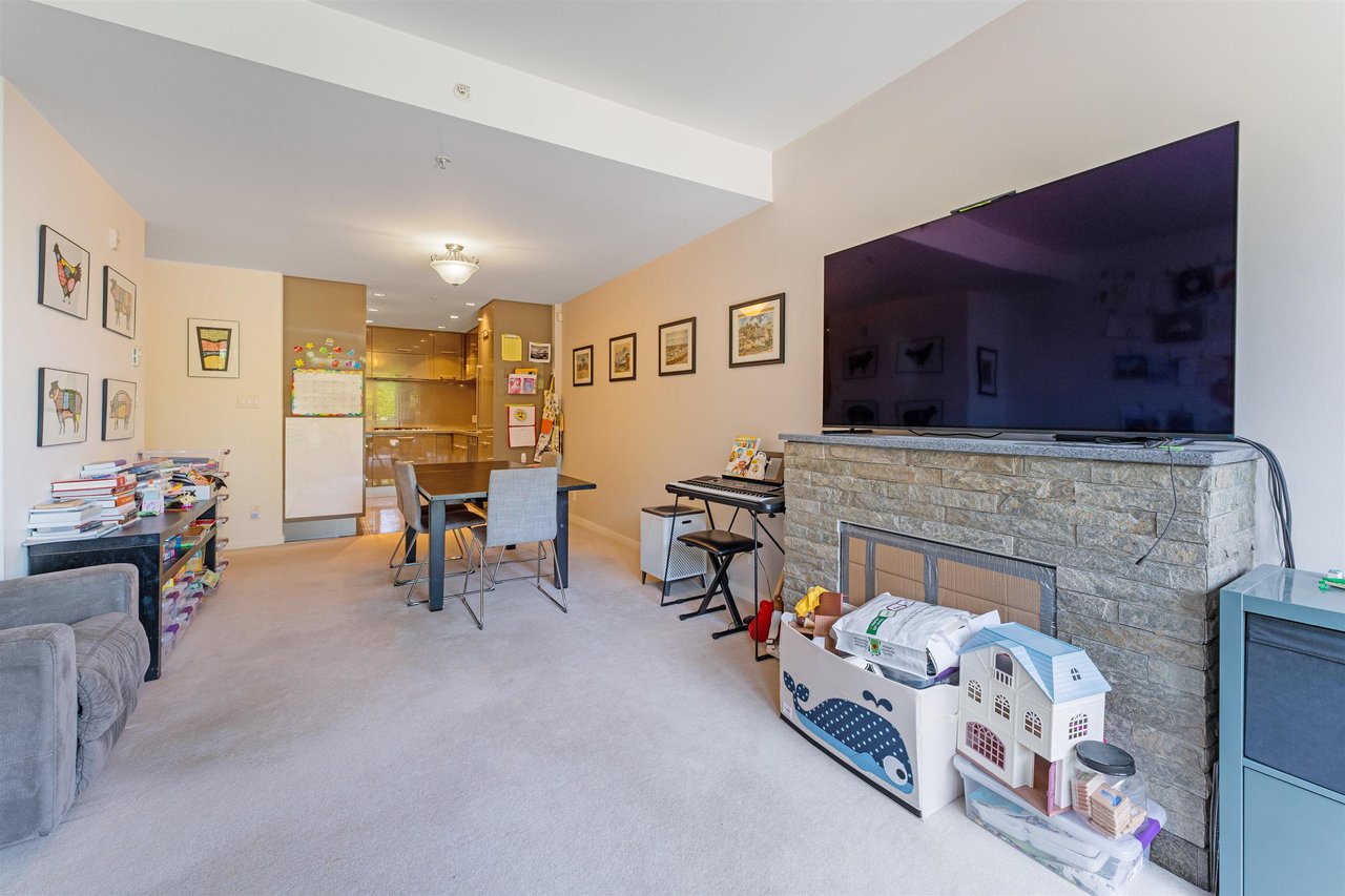 TH8-6063 Iona Dr
