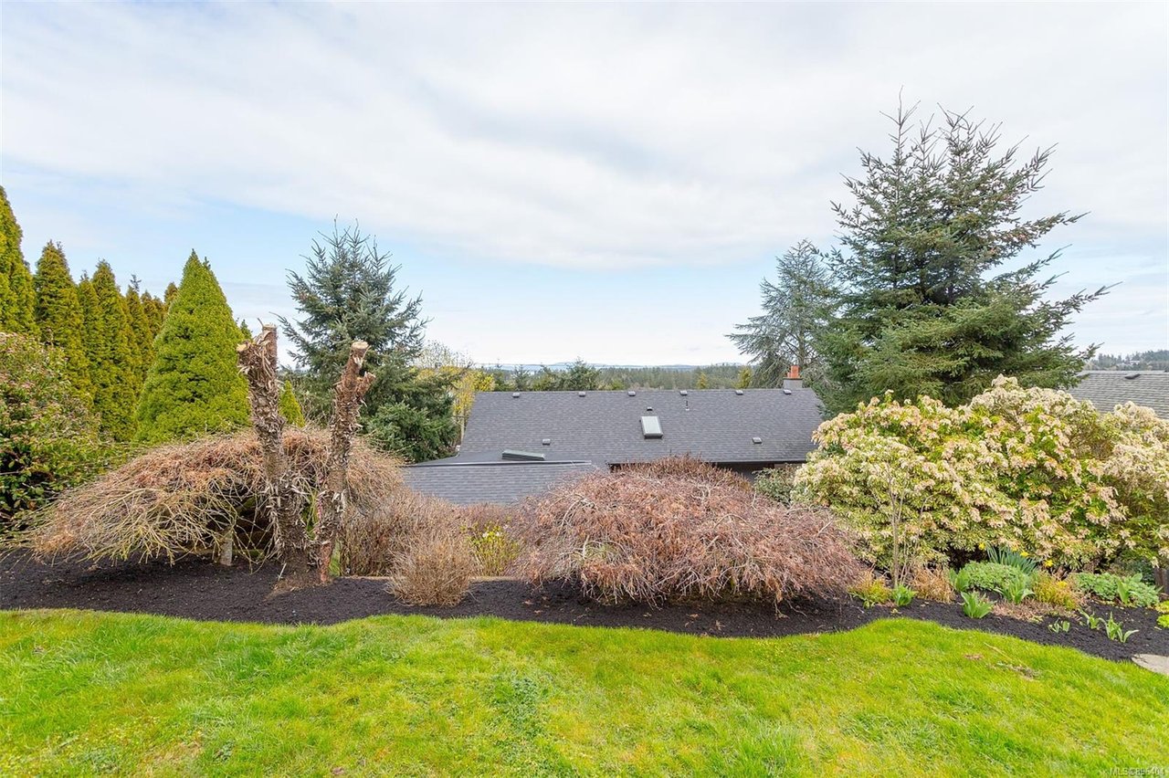 7448 East Saanich Rd, Central Saanich