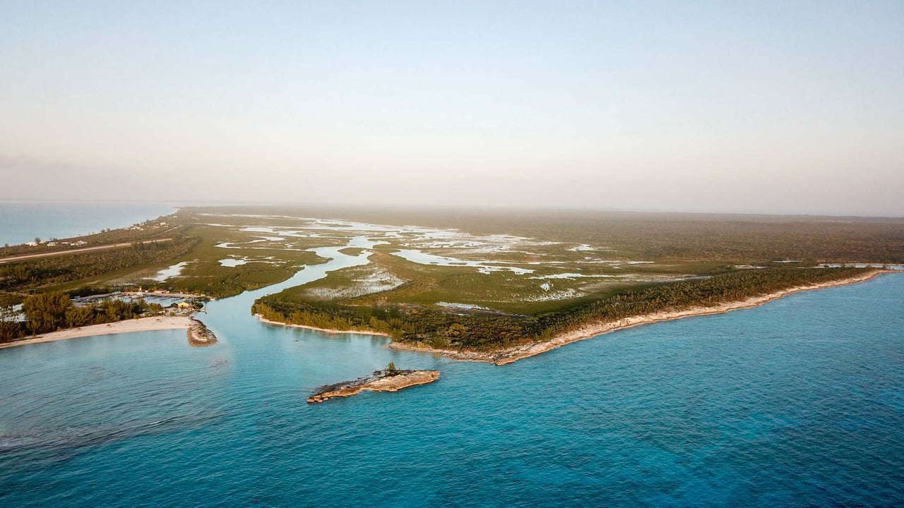 Hawks Nest Cay Cat Island