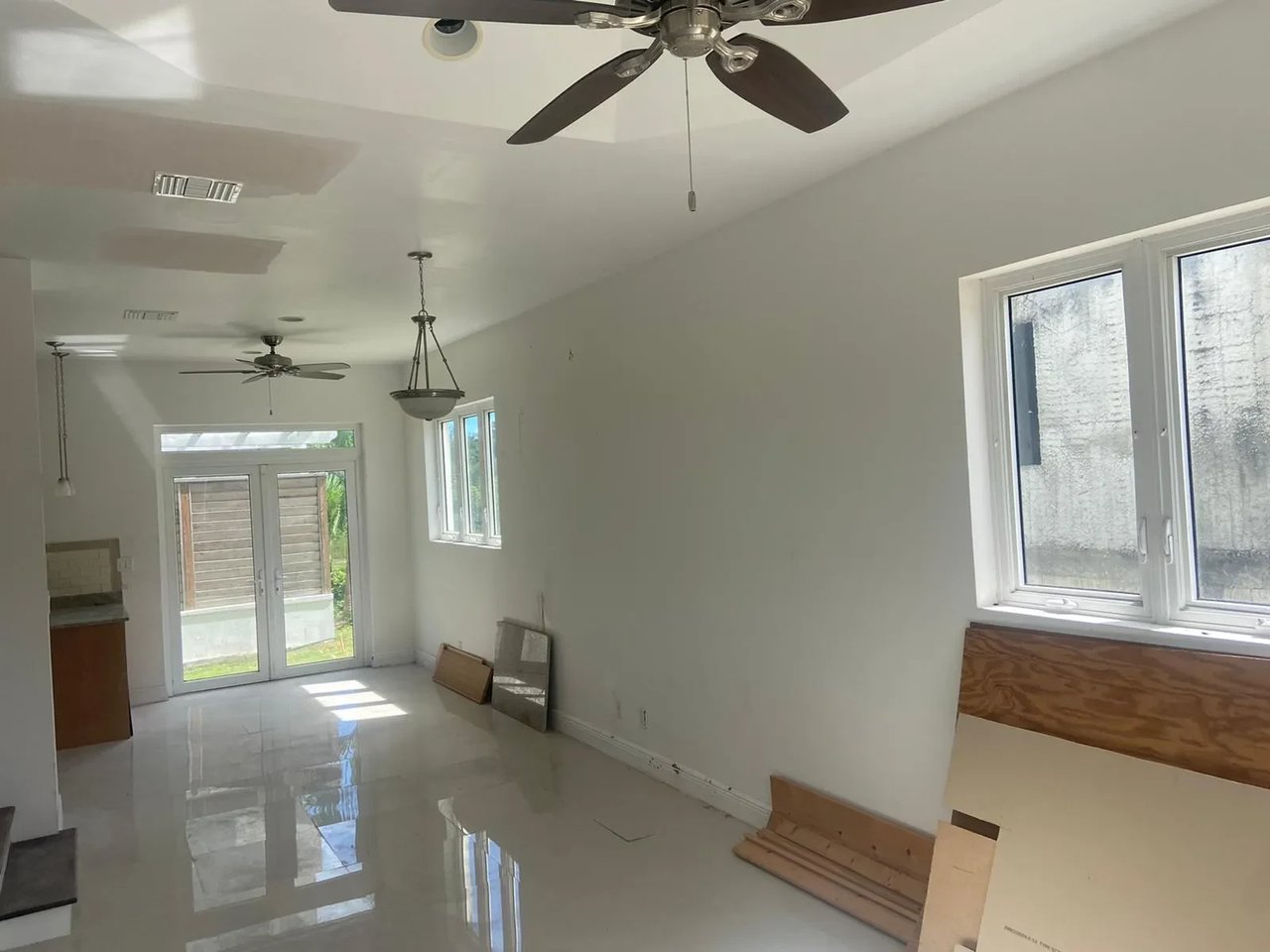 25 Eagle Crest 3 Bedroom Townhouse