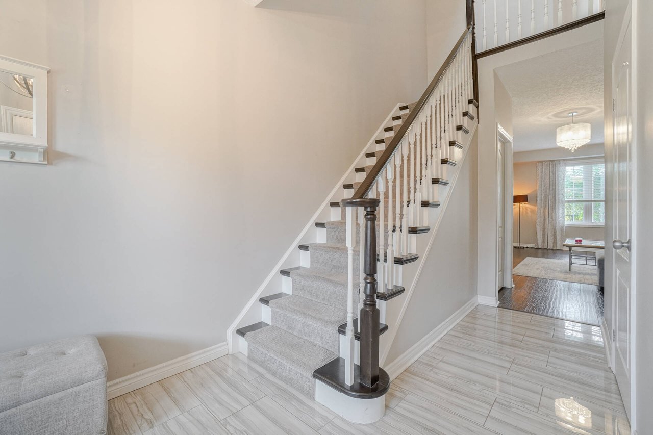 Beautiful Townhome in Ancaster