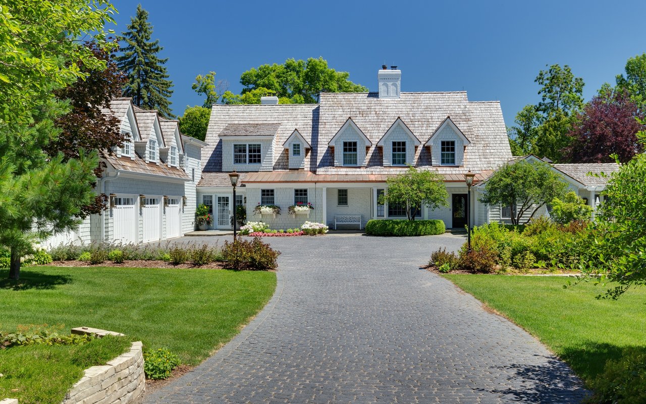 2217 Huntington Point Rd E | Minnetonka Beach