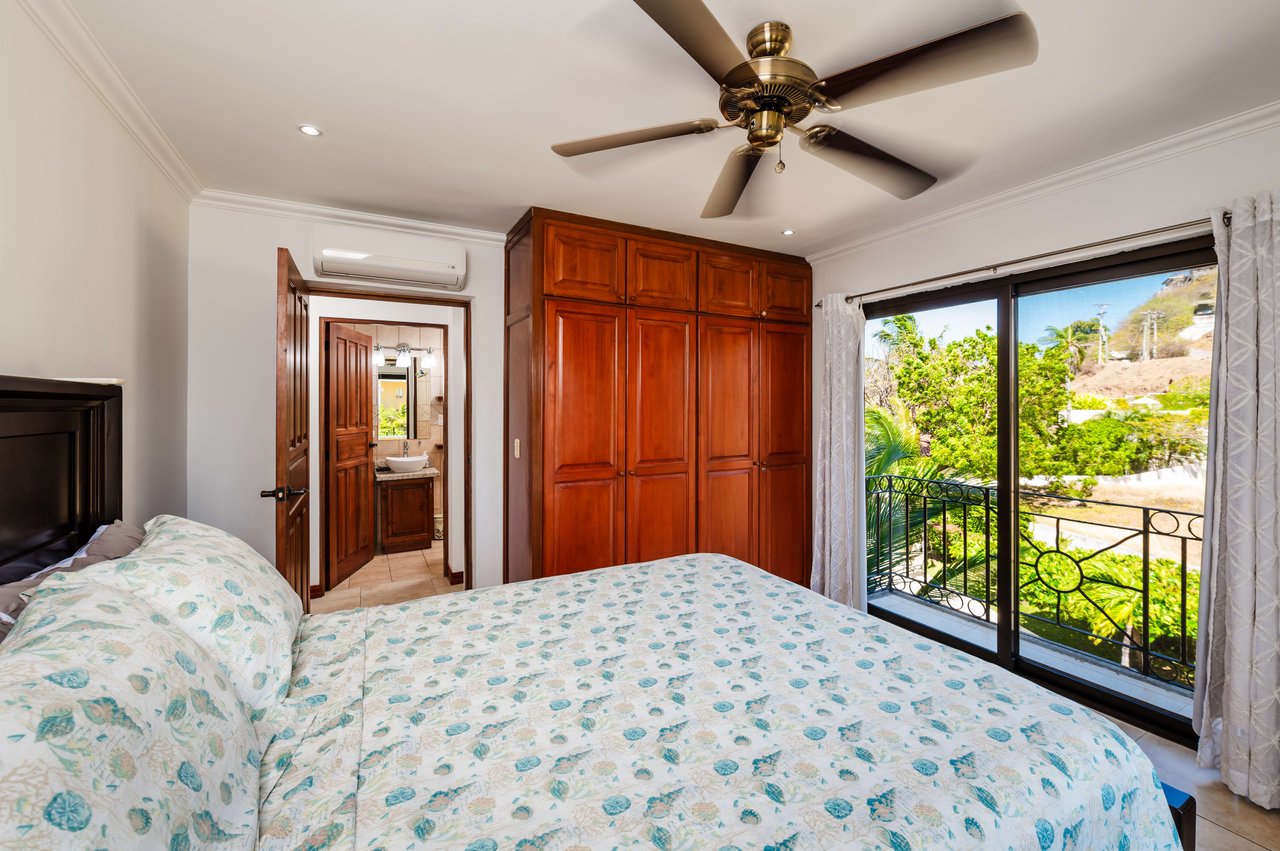 Oceanica 805 | Beautiful Ocean Views