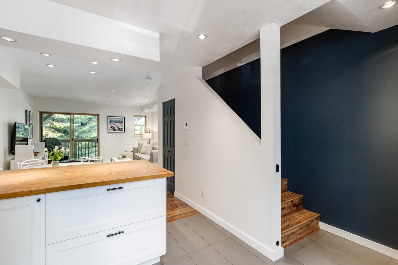 9-2720 Cheakamus Wy