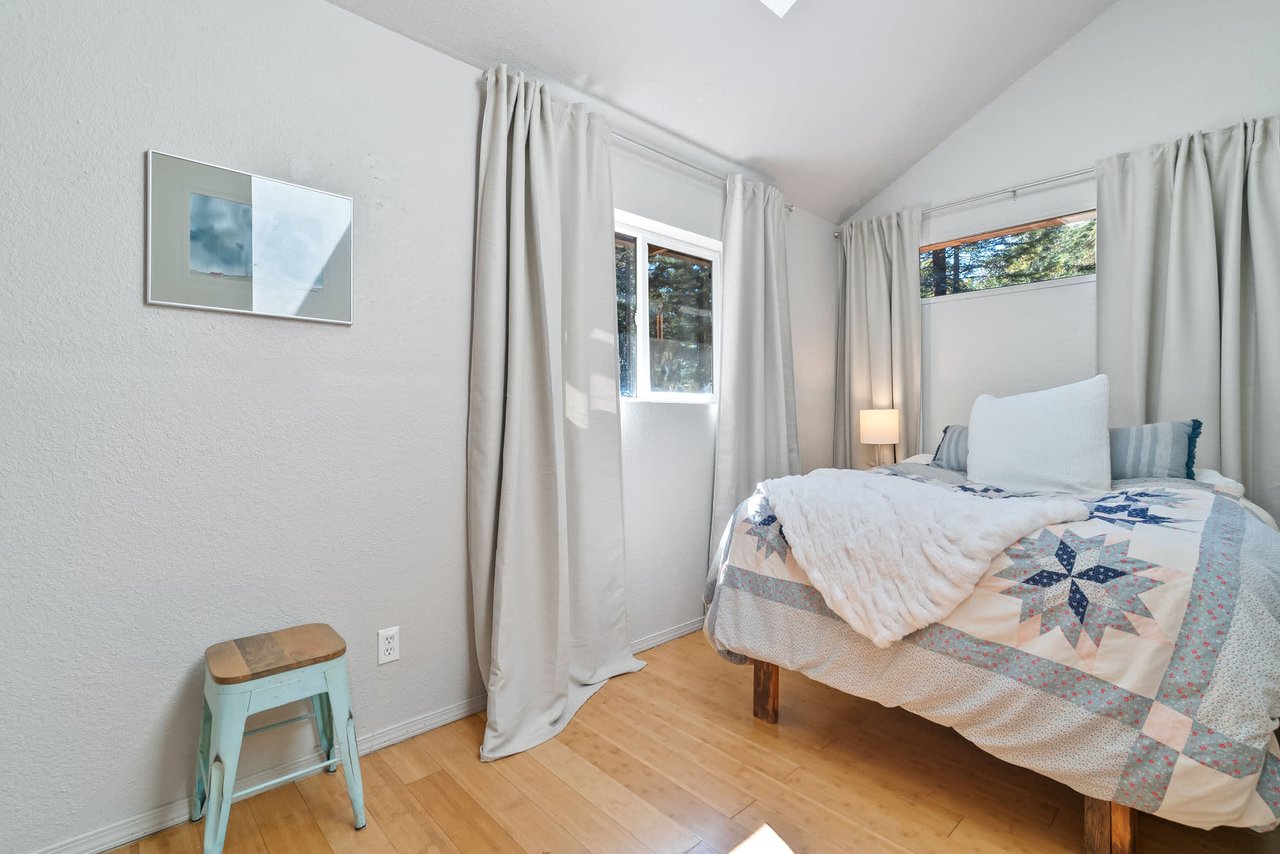 6121 Fern Flat Road