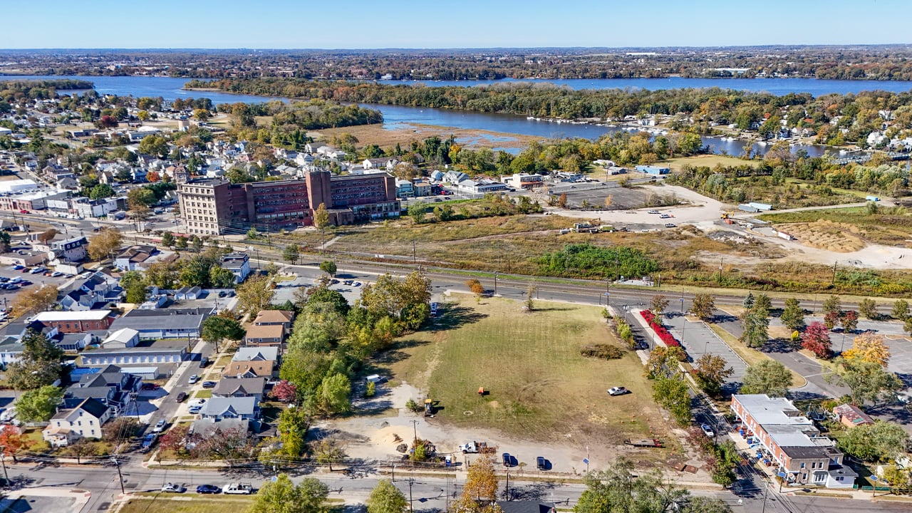 Dual-Site Vertical Cannabis Portfolio - Portfolio of 2 For Sale 