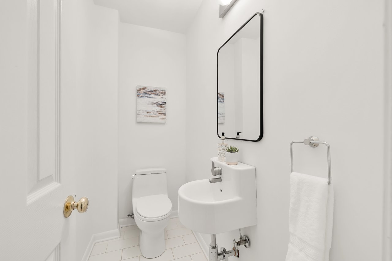 3646 Alton Pl NW - North Cleveland Park