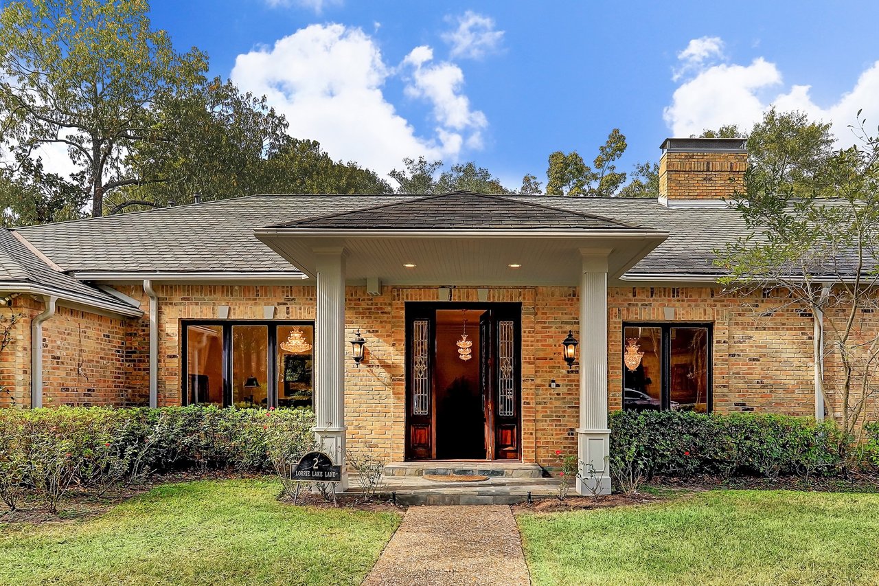 2 Lorrielake Ln