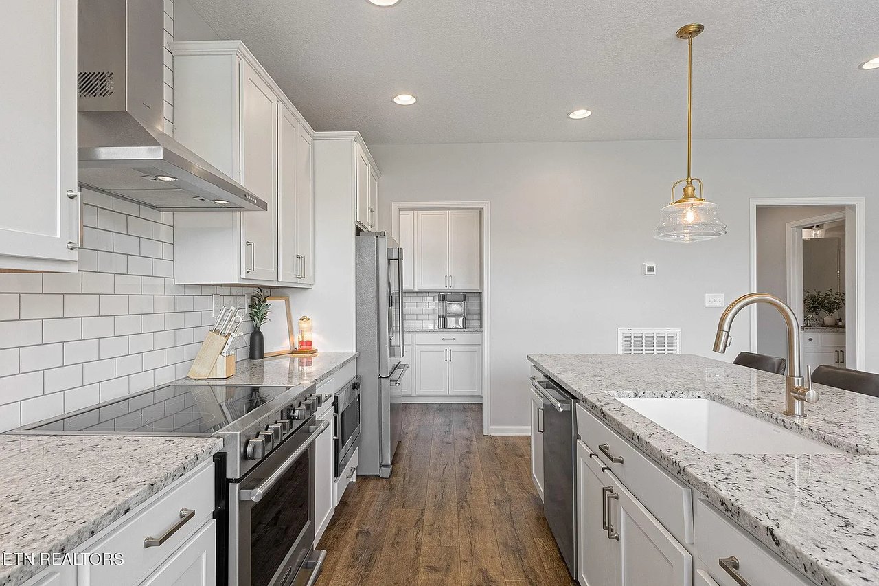 10615 Tin Man Lane