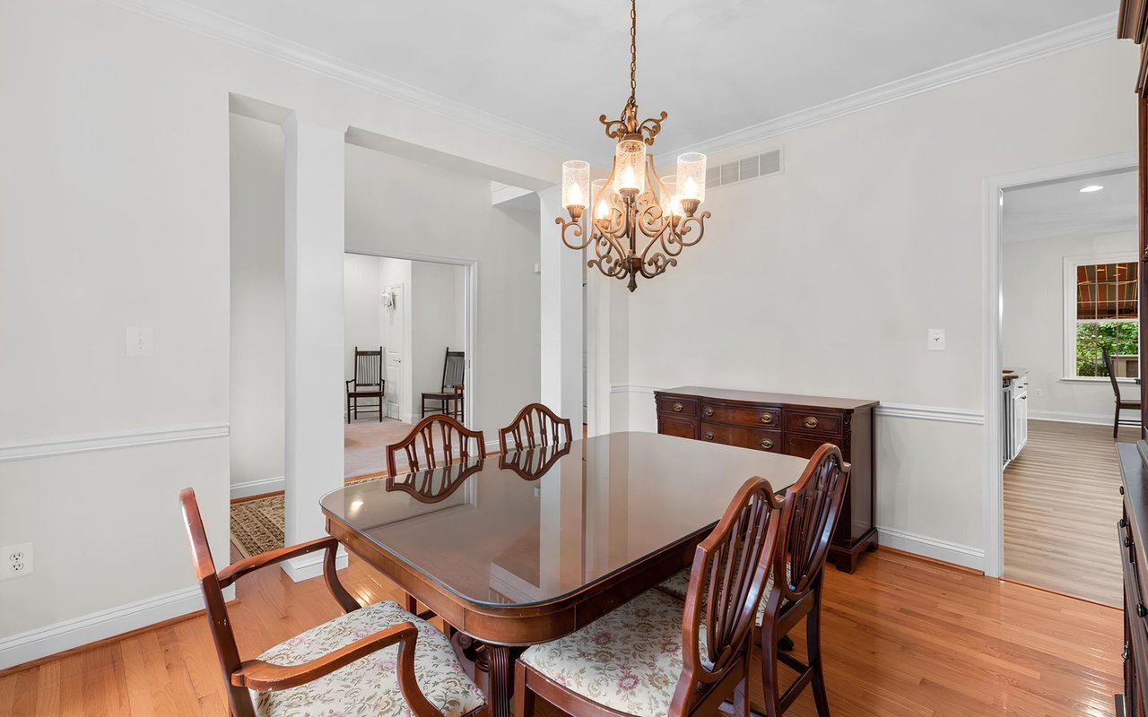 Luxury Turf Valley Overlook Home in Ellicott City's Mount Hebron High School District