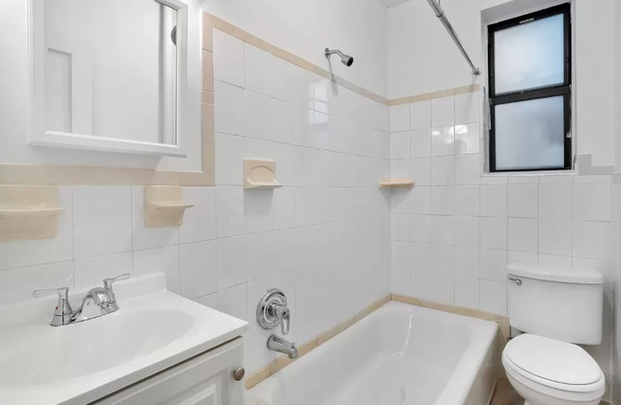 102 West 79th Street, Apt 4-G