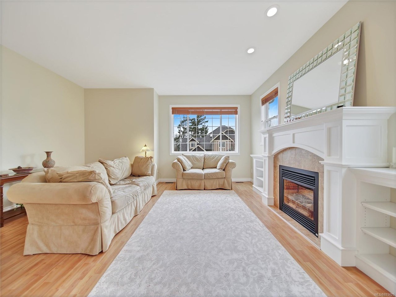 1260 Rockhampton Close