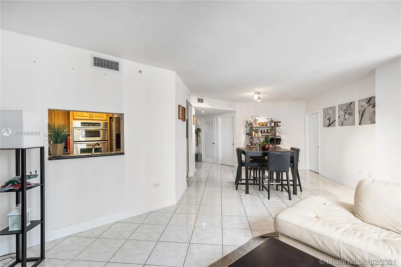 701 Brickell Key Blvd Unit 2307