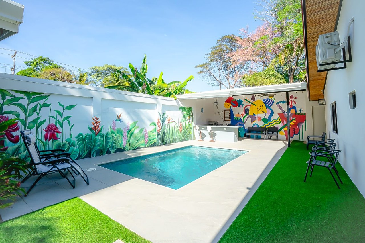 Casa Daniel | Modern Remodeled Duplex Just 500m from the Beach in Playa Potrero!