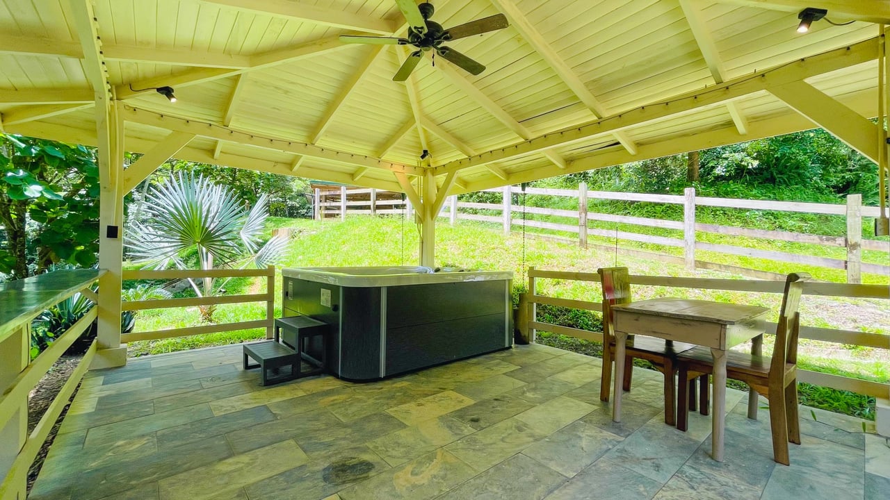 Mountain Chalet on 6.3 Acres with Stables & Panoramic Views