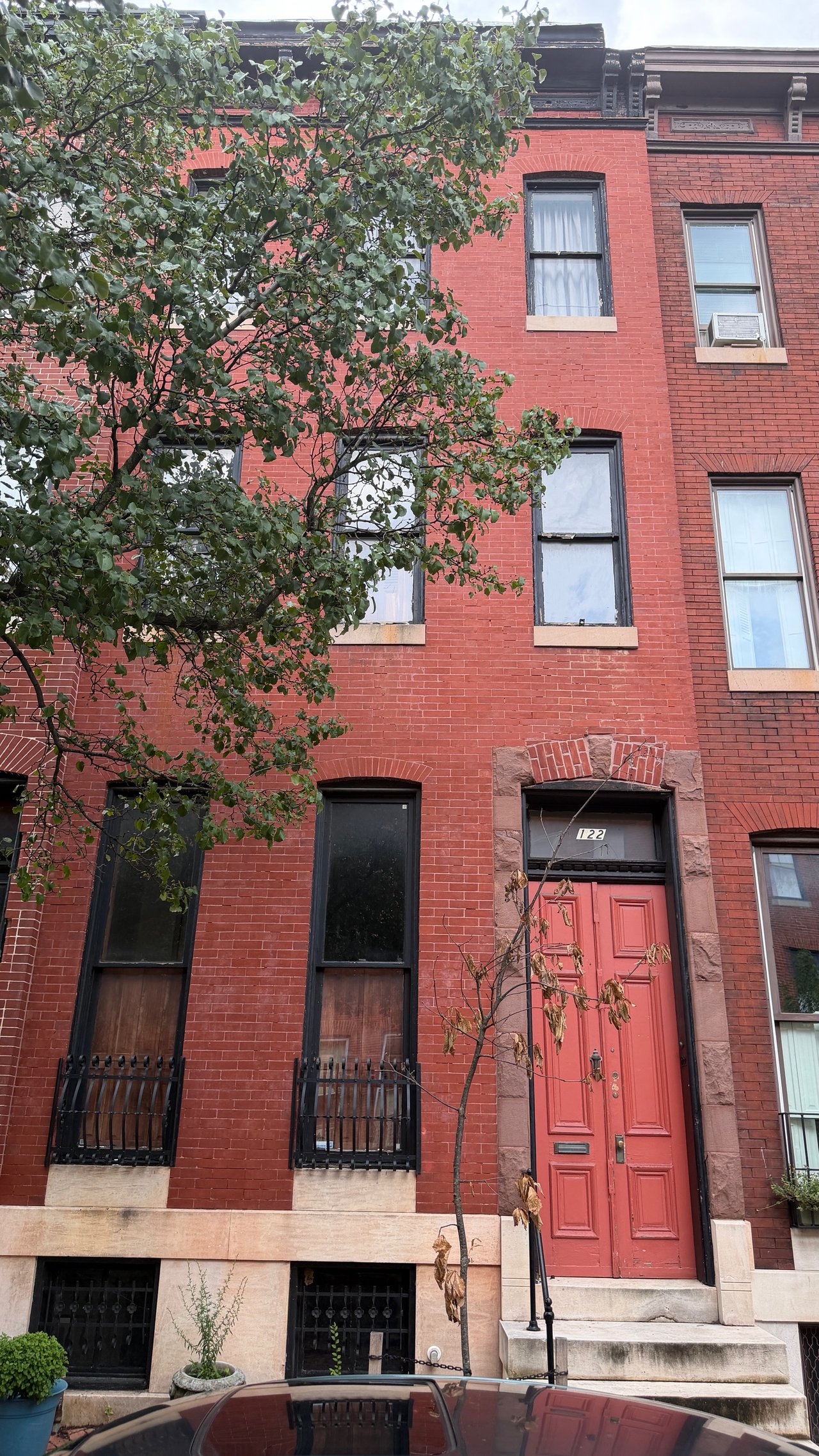 122 W Lanvale Street | Historic Bolton Hill Home