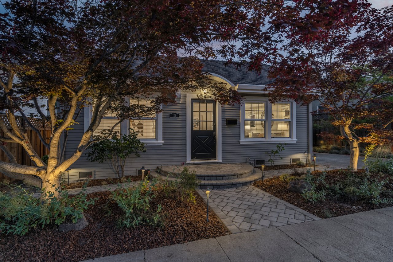 129 Olive ST