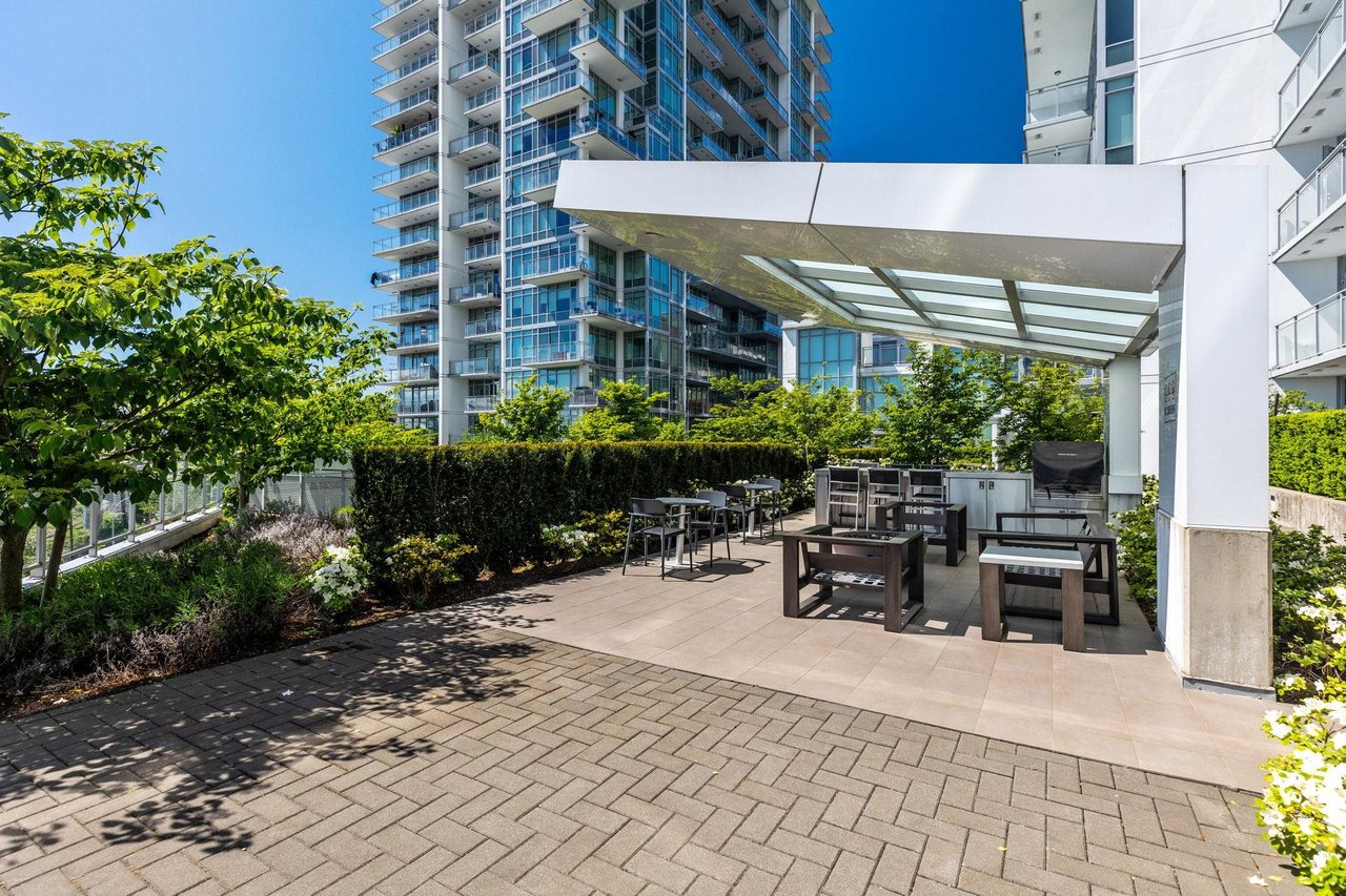 1602-258 Nelson's Court, New Westminster