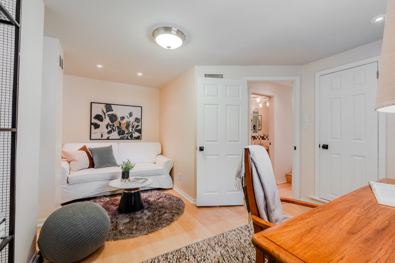 82 Waverley Rd