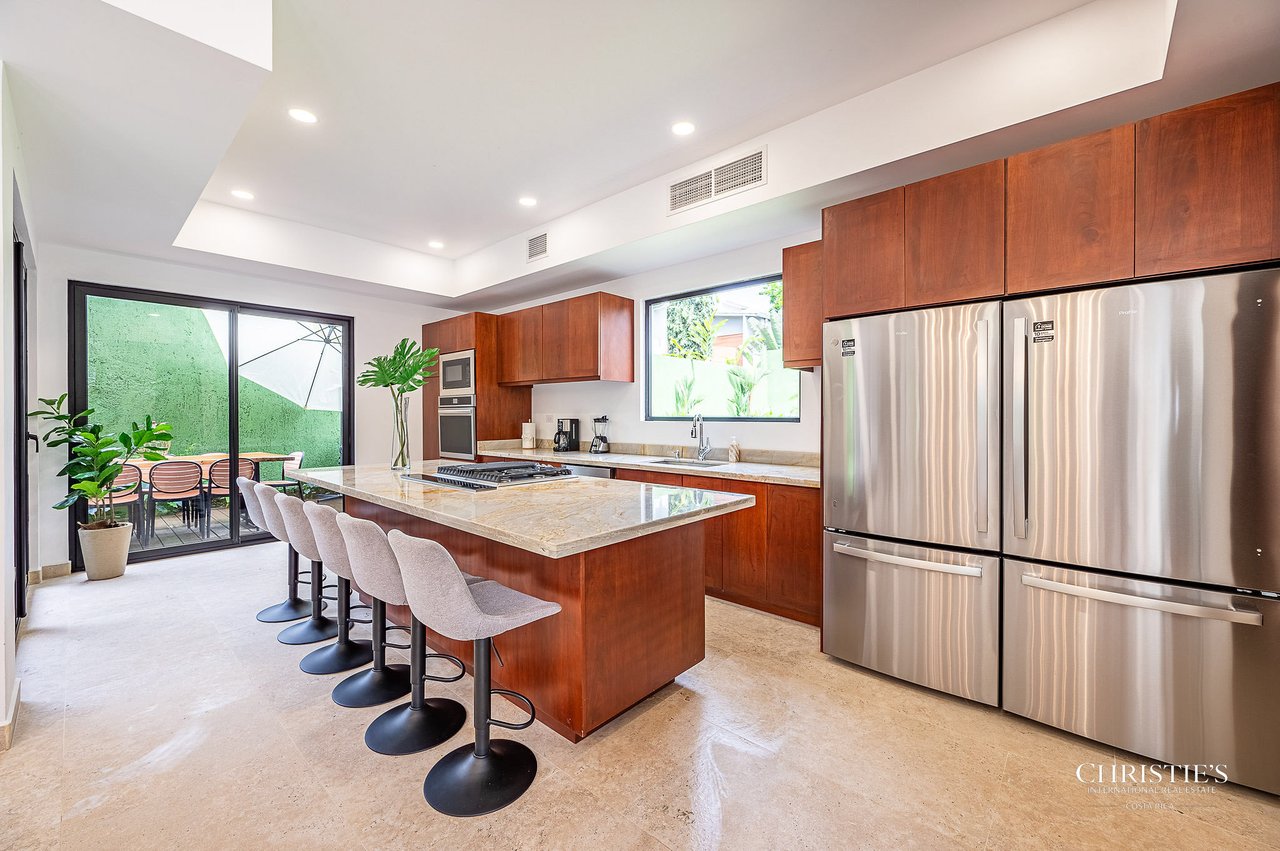 A Private Collection of Five Luxury Beachfront Villas - Rio Mar