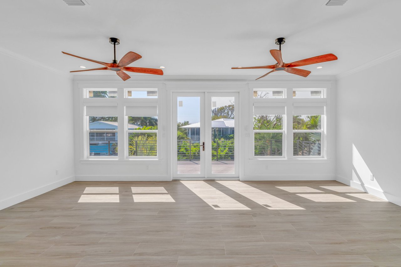 17210 Angelfish Lane