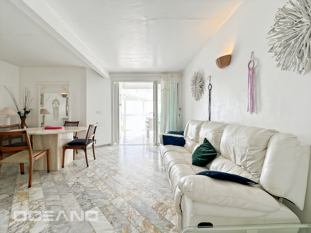 EXCLUSIVE : Sea View 2-Bedroom Apartment – IDOLEM Residence, Charm & Potential – IDOLEM Residence, Charm & Potential