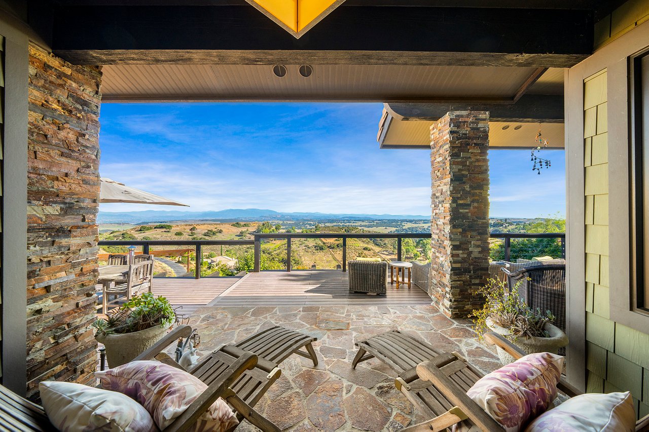 41005 Valle Vista