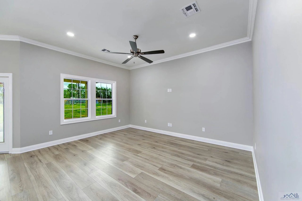 277 Rue Reece