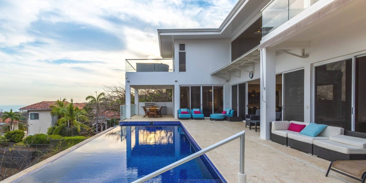 Oceanview Luxury Estate with Infinity Pool