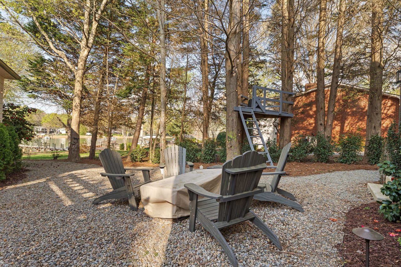 182 Malibu Rd