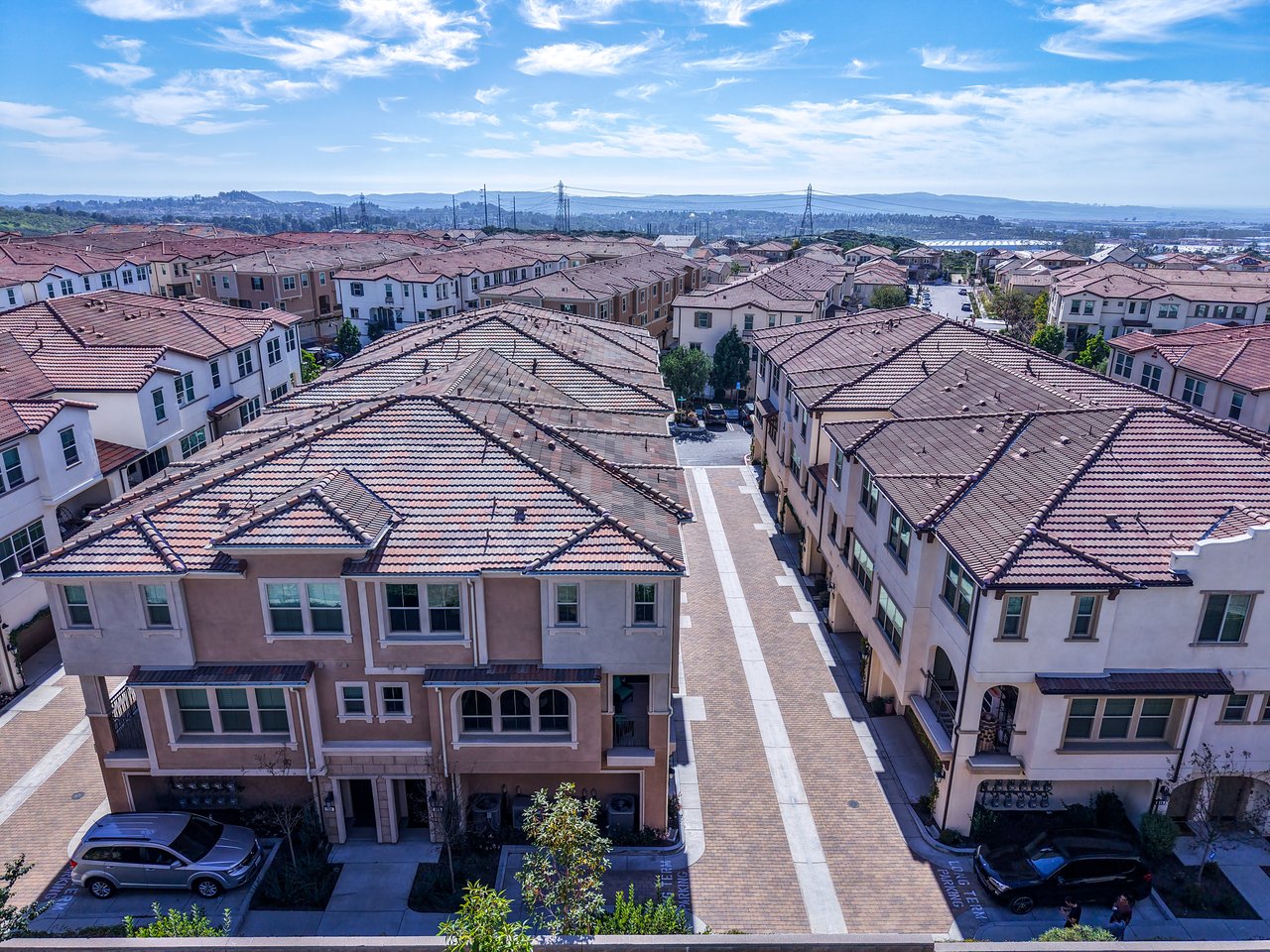 608 White Oaks, Lake Forest