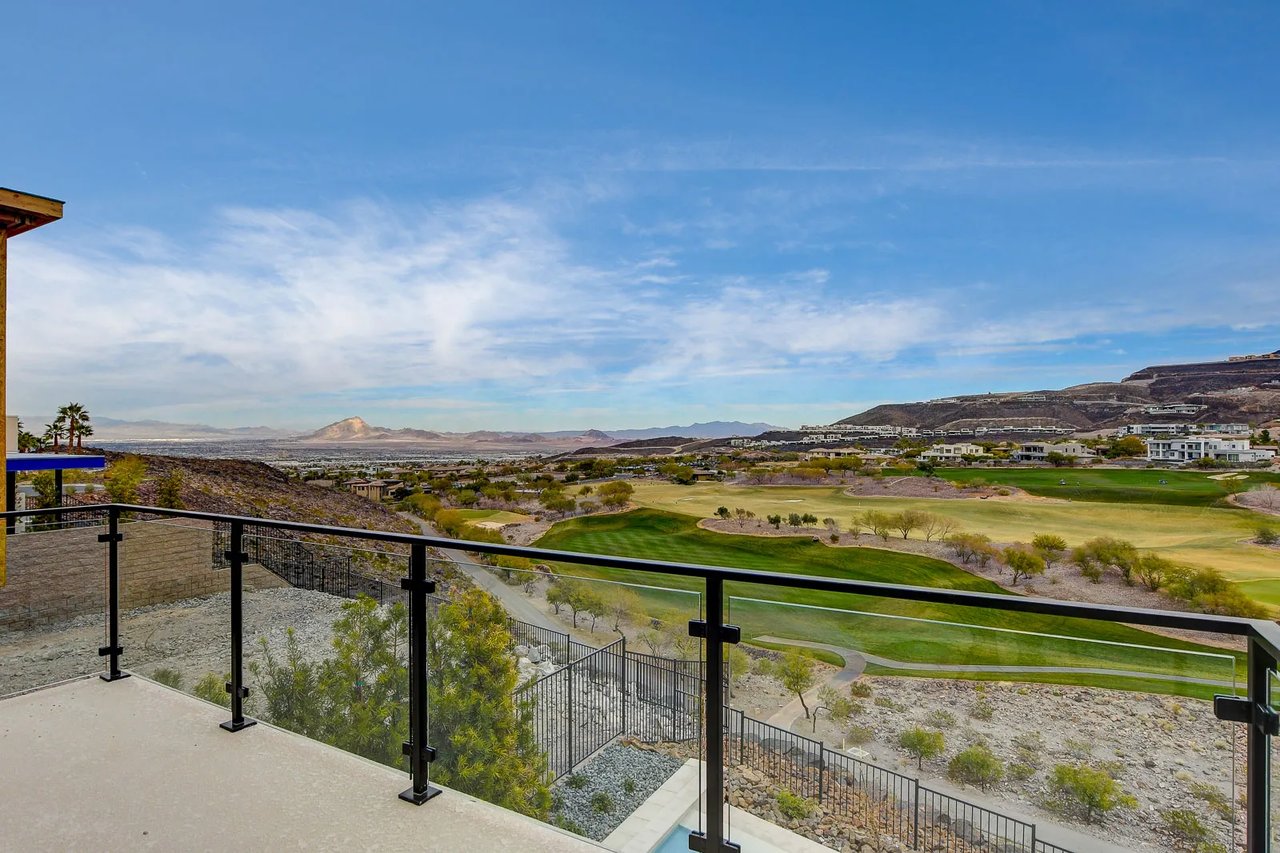 Modern Model Home for Sale in MacDonald Highlands