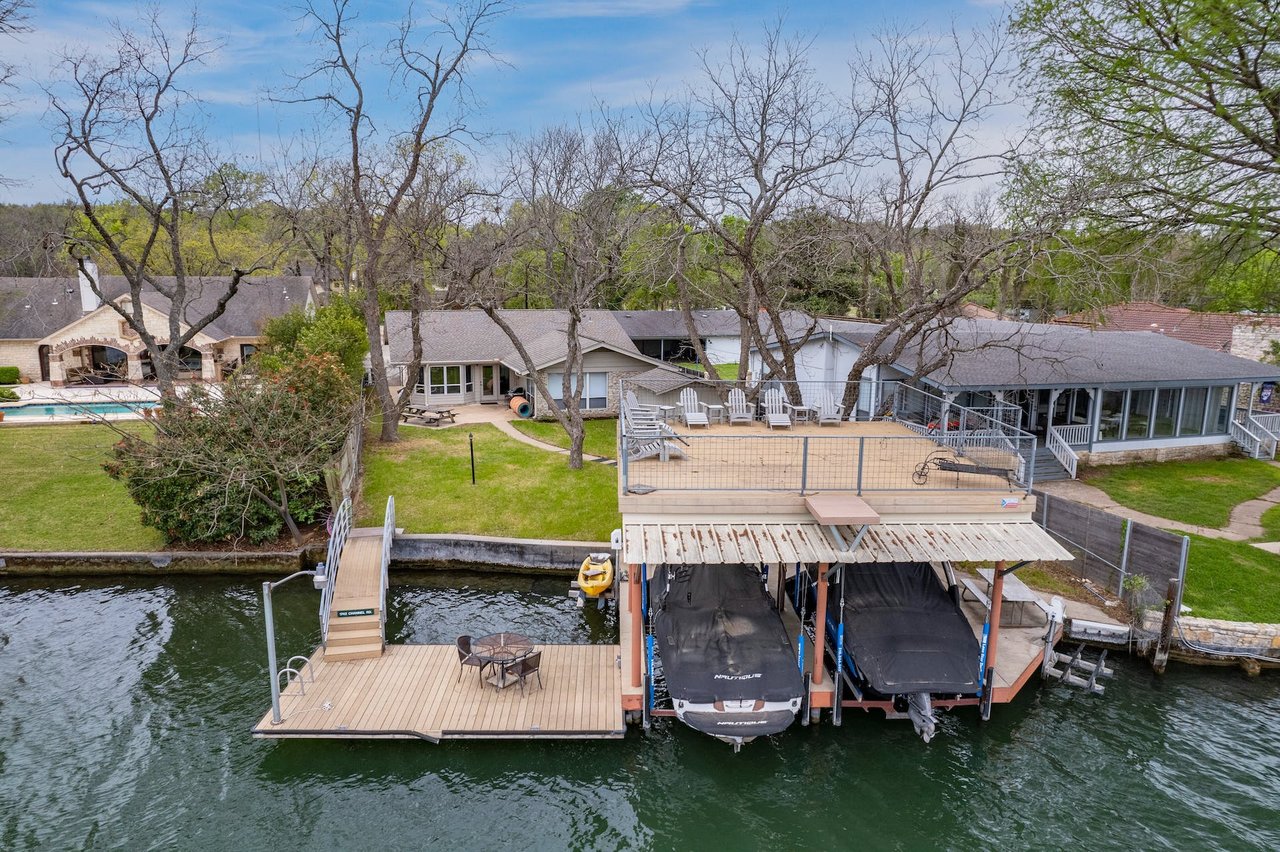 Westlake Waterfront Bungalow