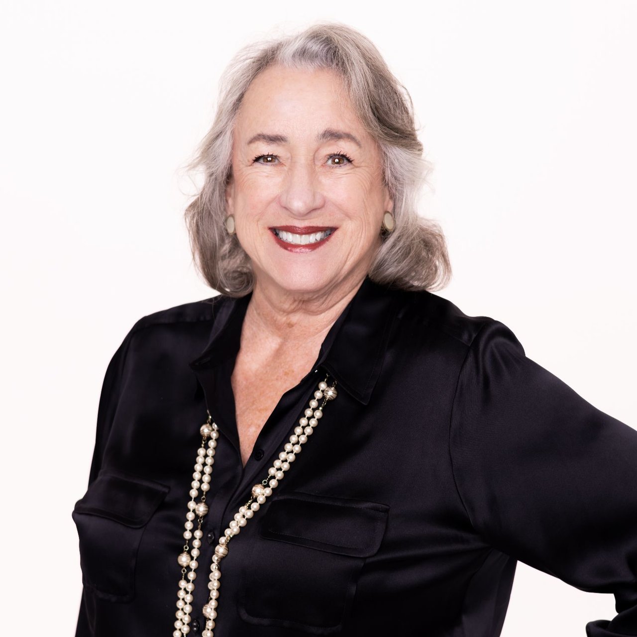 Kate Adams La Jolla, CA Real Estate Agent Headshot