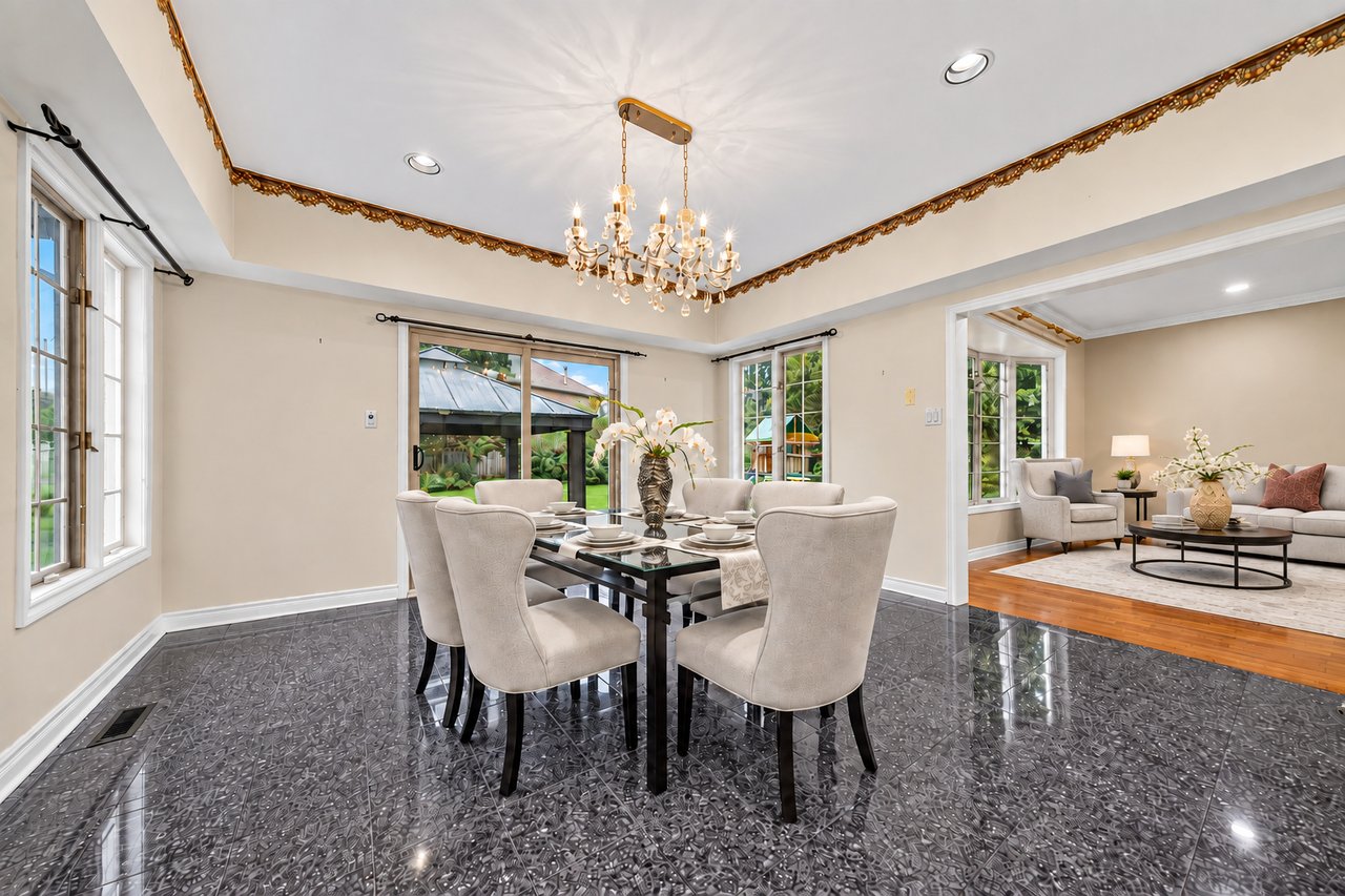 2 Shallmar Gdns