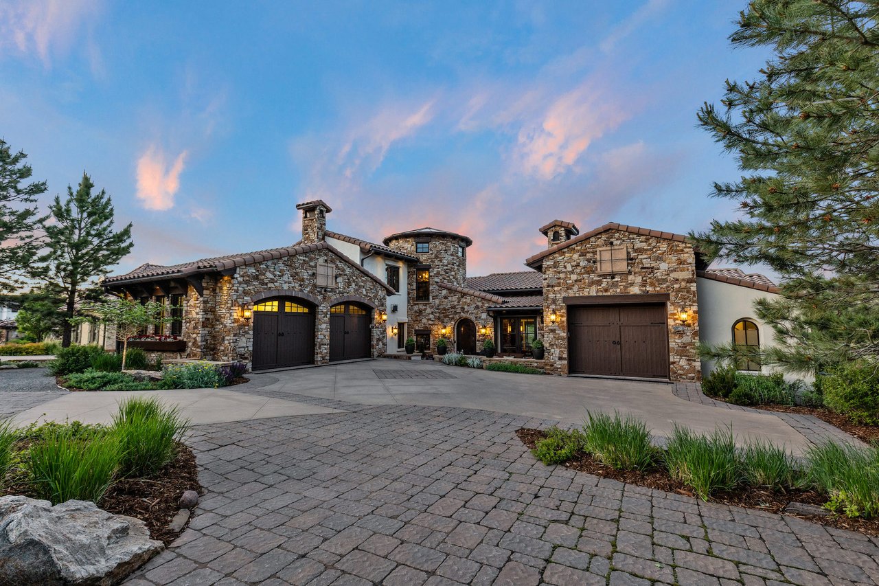 7208 Raphael Lane