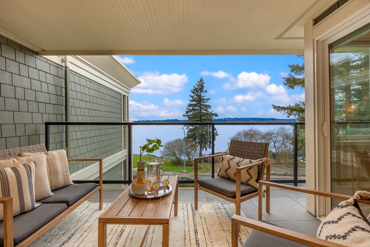 6620 Lake Washington Boulevard NE Unit: 303