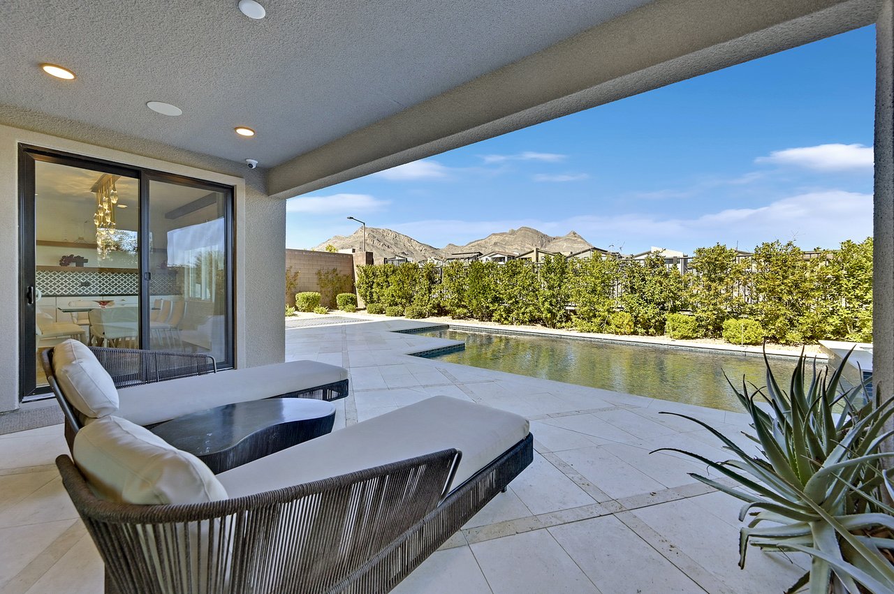 12070 Granite Canyon