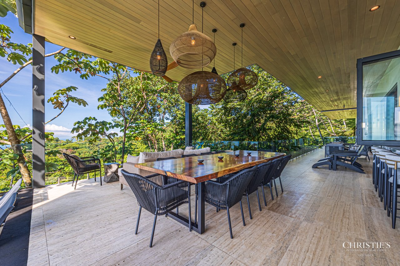 Luxury Estate in Escaleras- incredible ocean views 5.5 Acres